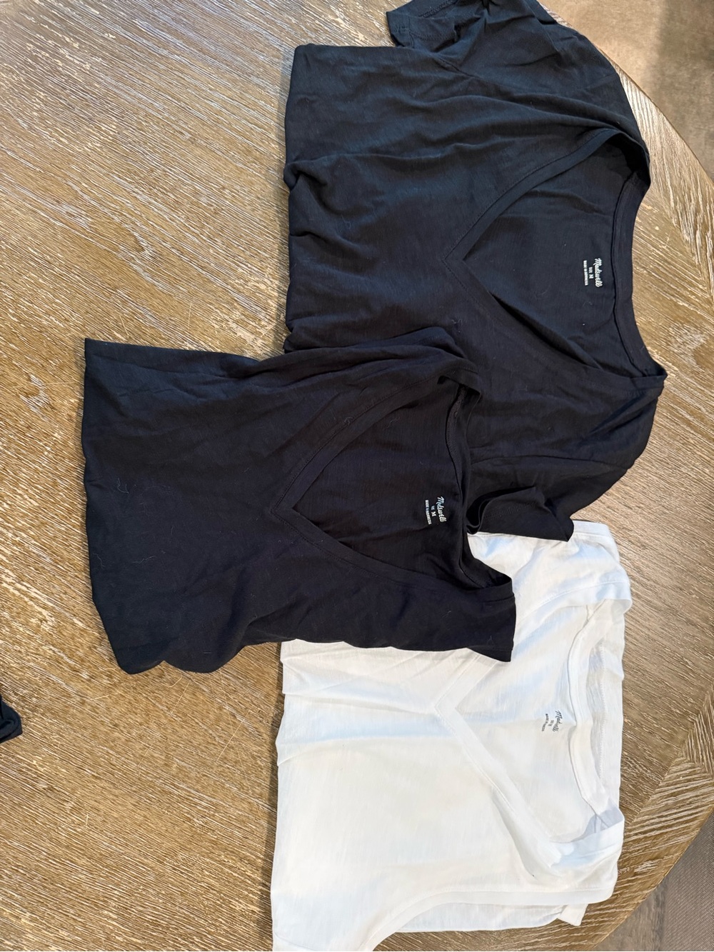 Madewell V-Neck Tank Tops - Black & White